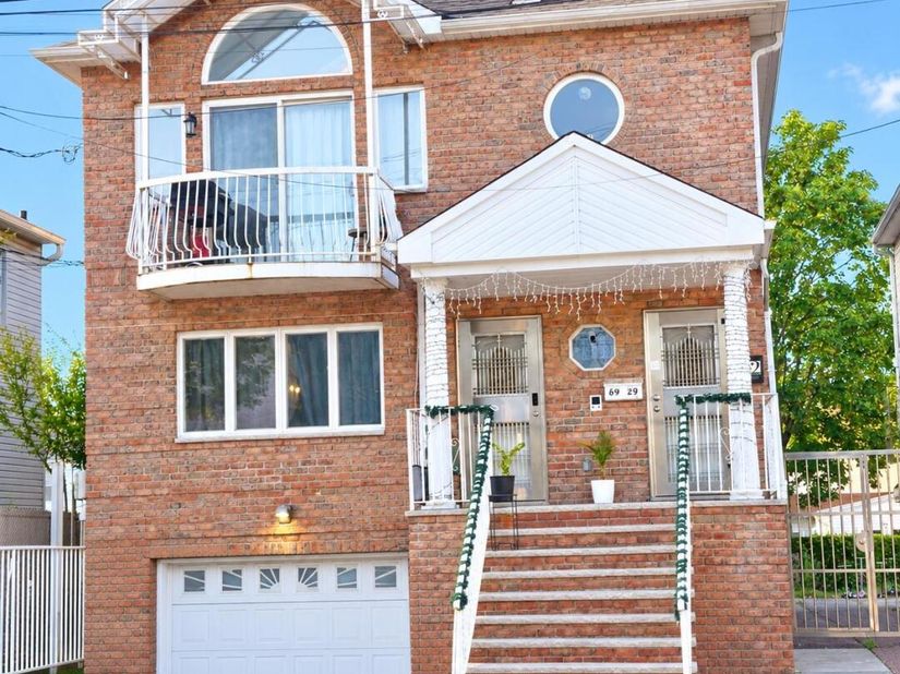 69-29 53rd Drive, Maspeth NY 11378