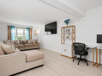 7 Balint Drive