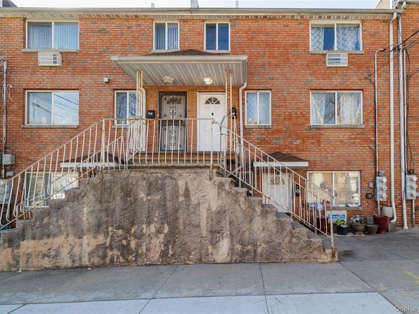 15-06 124th, College Point NY 11356