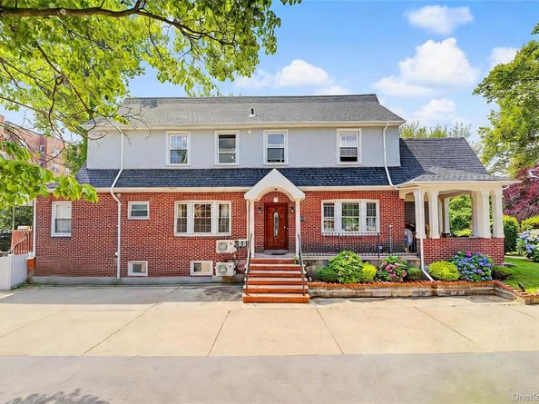 609 161st Street, Whitestone NY 11357