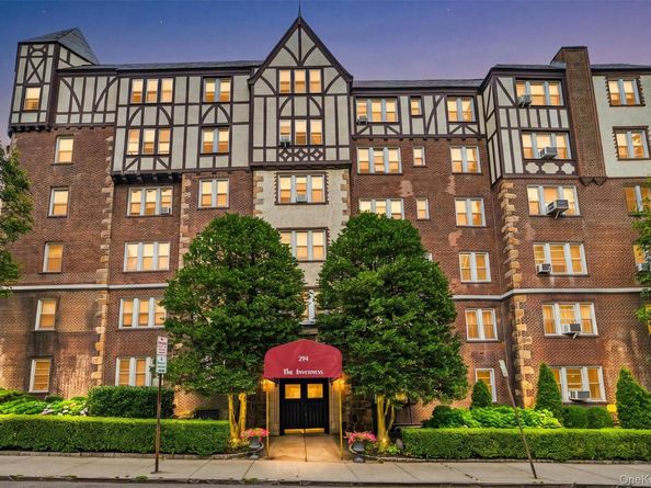 294 Bronxville Road 1F, Bronxville NY 10708