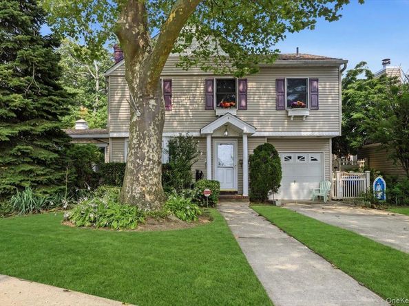 2785 Harvey Avenue, Oceanside NY 11572