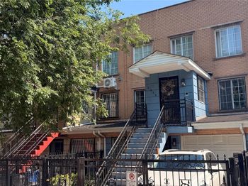 1954 Bergen Street