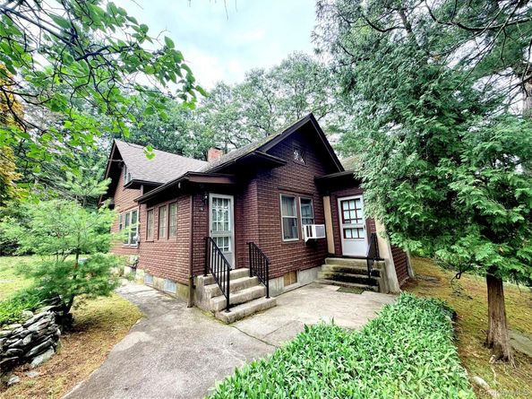 16 Grove Road, White Plains NY 10603