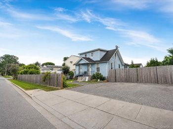 101 W 11th Street