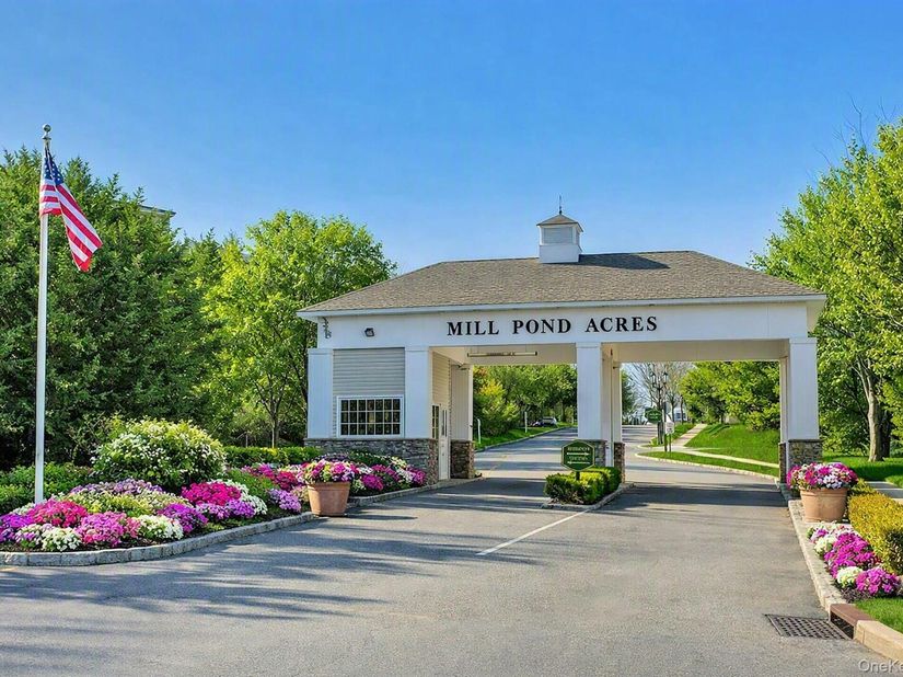 74 Miro Place, Port Washington NY 11050