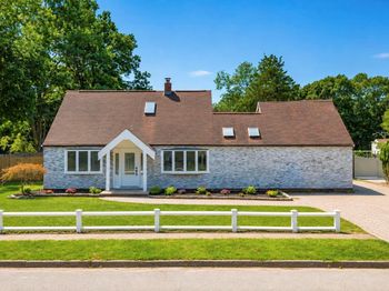 36 Fifty Acre Road S