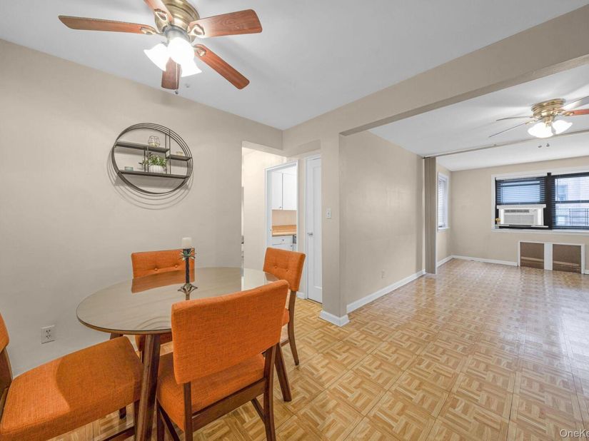 139-05 85 Drive 5E, Briarwood NY 11435