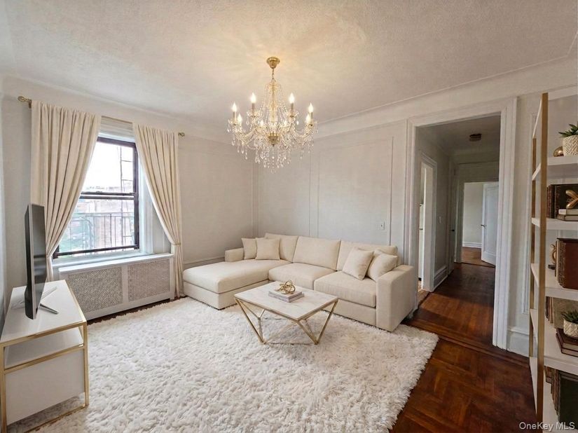 31-14 Crescent Street 7D, Astoria NY 11106