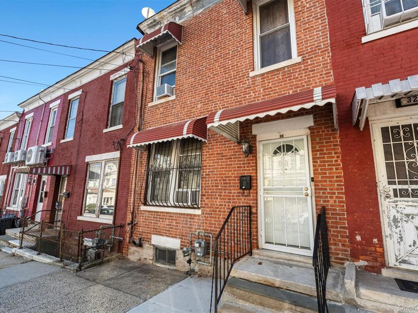 30 Saratoga Avenue, Yonkers NY 10705