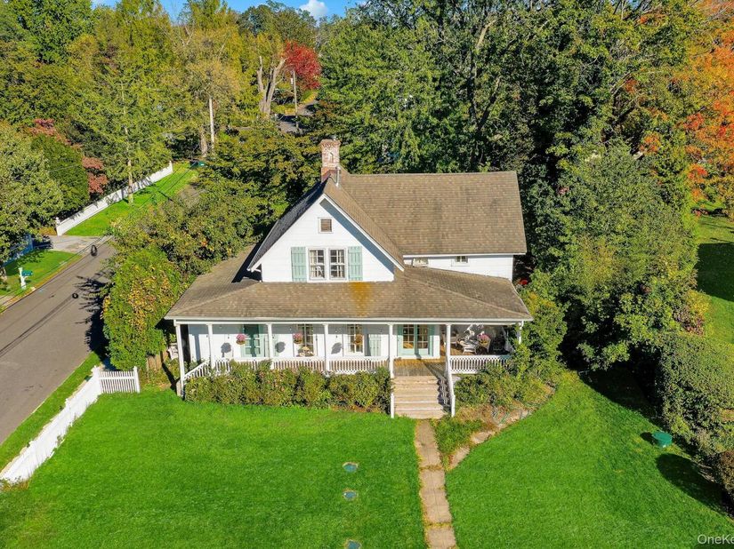 45 Shore Road, East Setauket NY 11733