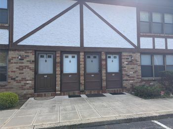 62 Baily Court