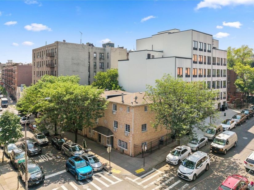 2611 Decatur Avenue, Bronx NY 10458