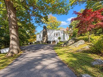 55 Overlook Road N