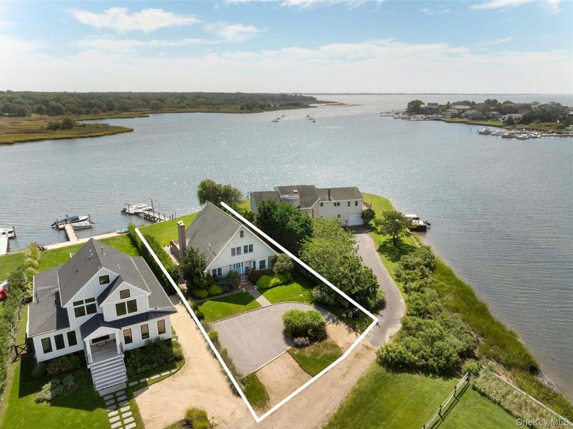 38 Old Fort Lane, Southampton NY 11968