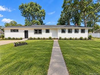 73 Spar Drive