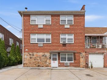 61-26 164 Street