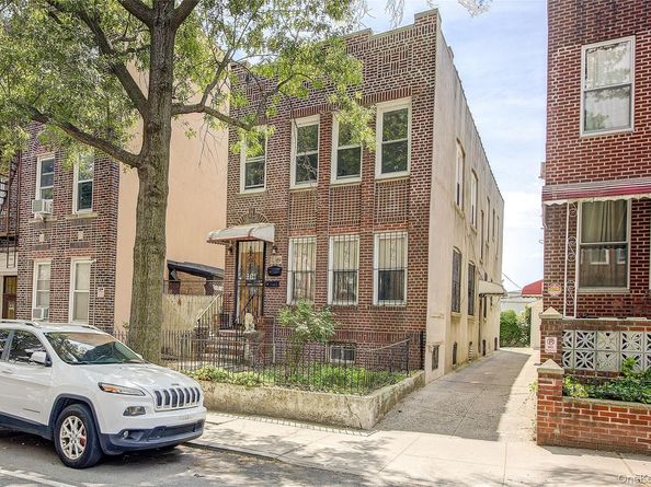32-54 81st Street, Jackson Heights NY 11370