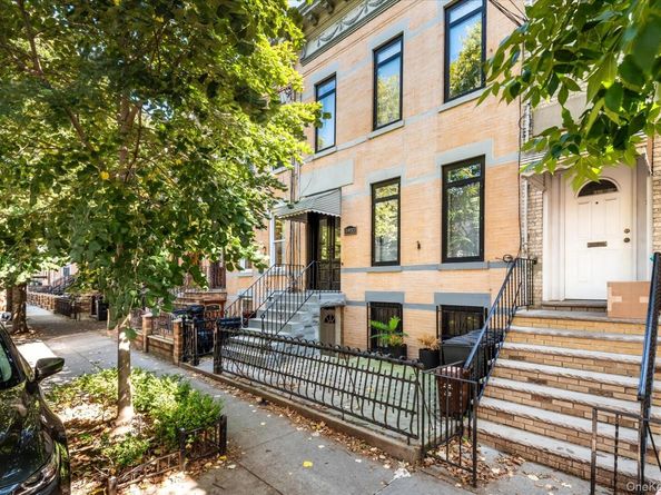 5932 Grove Street, Ridgewood NY 11385