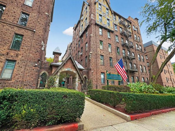 83-15 116 Street 6K, Kew Gardens NY 11418