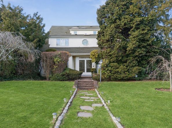 178 Wildacre Avenue, Lawrence NY 11559