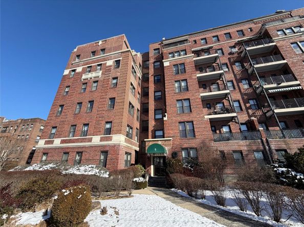 5 Circuit Road A30, New Rochelle NY 10805