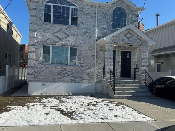 13435 161st Street, Springfield Gardens NY 11434