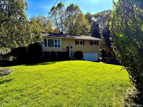 32 Allan Lane, Mount Kisco NY 10549