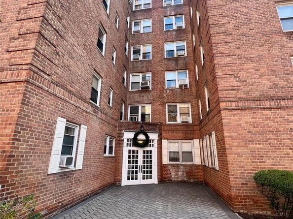 70 locust Avenue B603, New Rochelle NY 10801