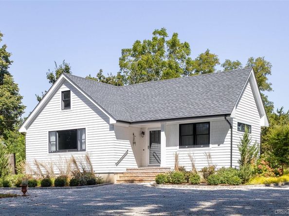 1260 Main Road, Jamesport NY 11901