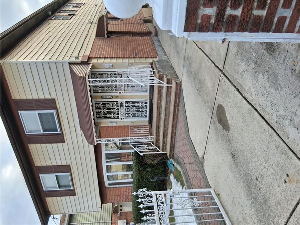 235-36 148th Avenue, Rosedale NY 11422