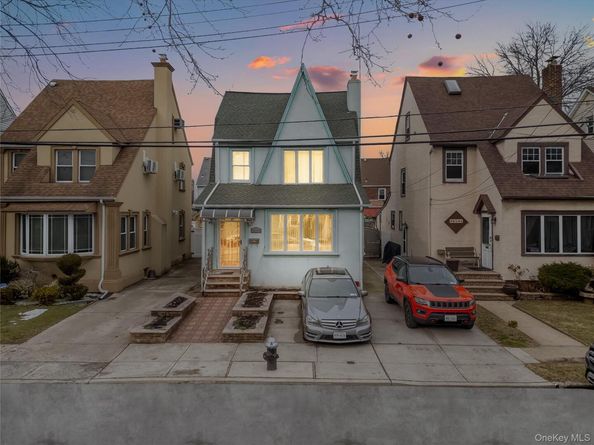 241-19 86th Road, Bellerose NY 11426