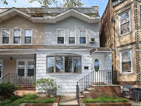 7746 79th Place, Glendale NY 11385