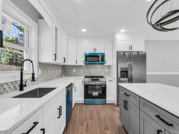20 Lehigh Avenue, Centereach NY 11720