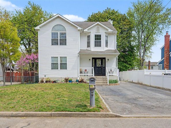 69 S 28th Street, Wyandanch NY 11798