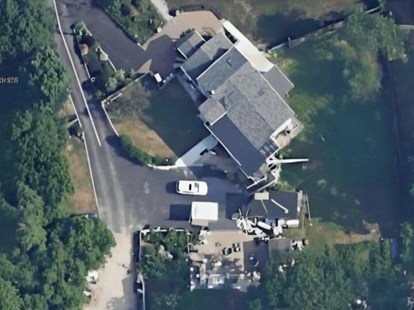 70 Massachusetts Avenue, Bay Shore NY 11706