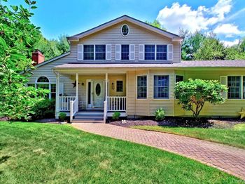 150 N Woods Drive