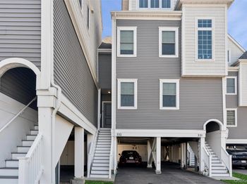 332 Marina Pointe Drive