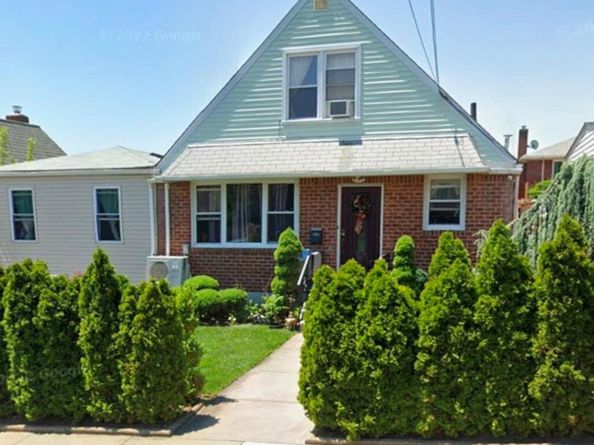 14-24 139th Street, Whitestone NY 11357