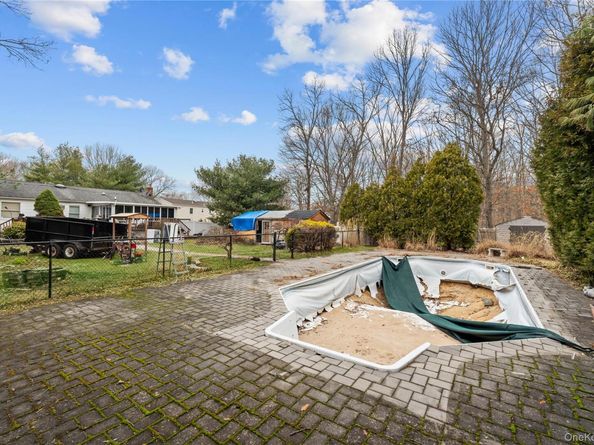 147 Horseblock Road, Centereach NY 11720