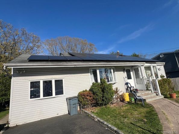 635 Jayne Boulevard, Port Jefferson NY 11776