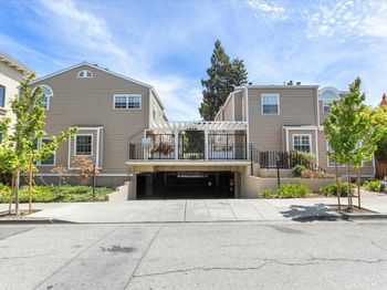 1555 Cherry Street