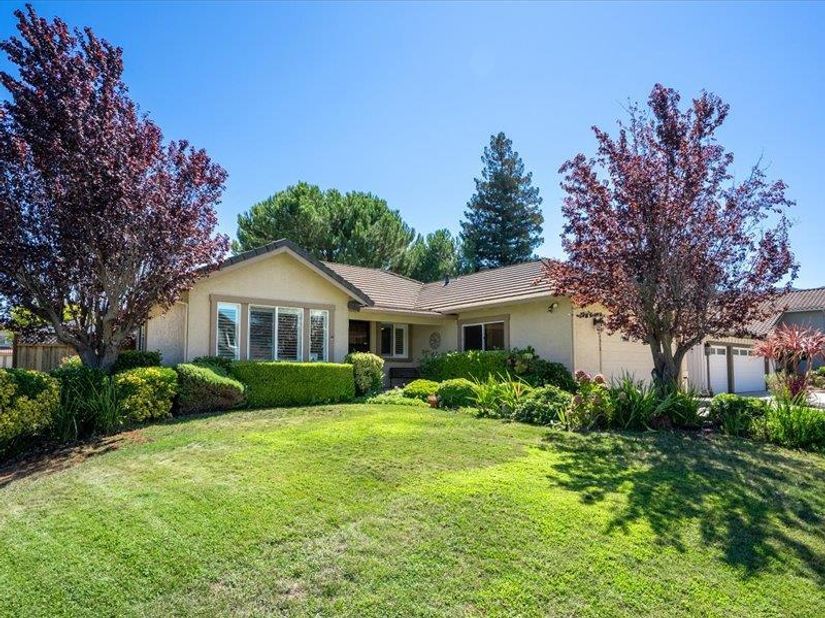 1058 Mountain Shadows Road, San Jose CA 95120