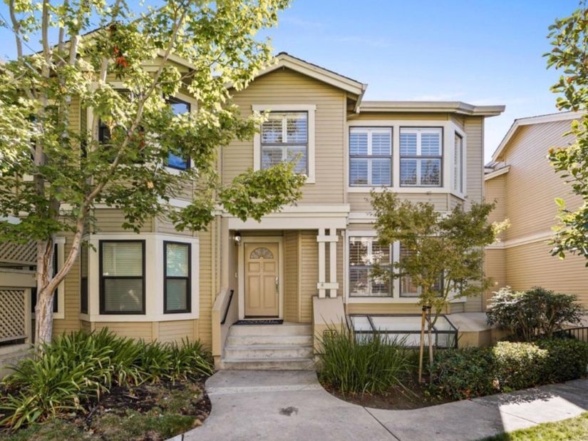 951 La Mesa Terrace A, Sunnyvale CA 94086