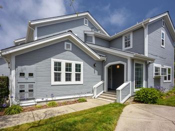 12 Bayhill Place