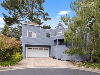 103 Dunsmuir Court