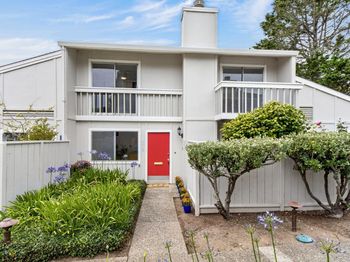 1610 Dolphin Drive