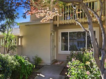 1249 Crescent Terrace