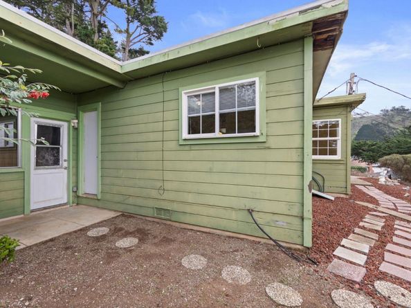 621 Carmel Avenue, Pacifica CA 94044