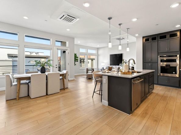 220 Waters Park Circle 304, San Mateo CA 94403